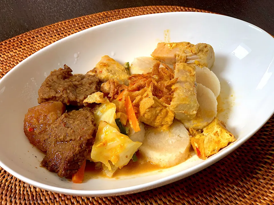 Sayur lontong|yeni kartikasariさん