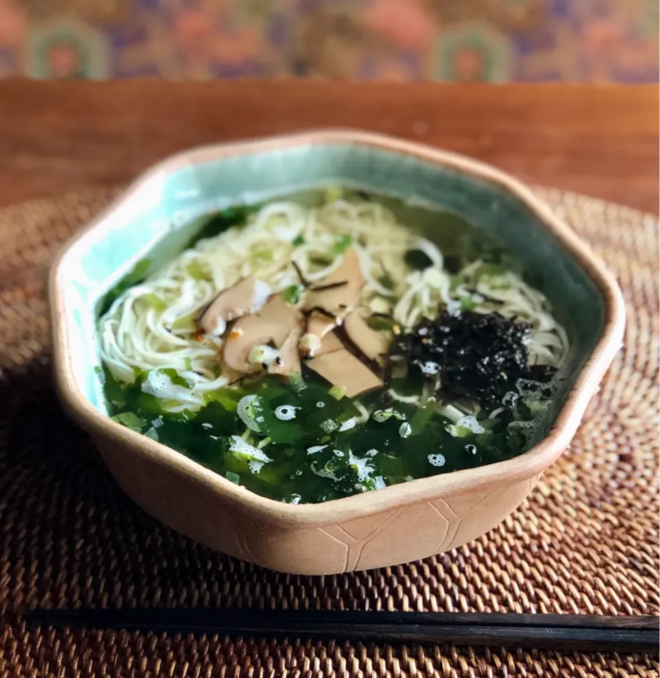 松茸にゅうめん　　　　　　　　　　Matsutake mushroom noodles|マユマユさん