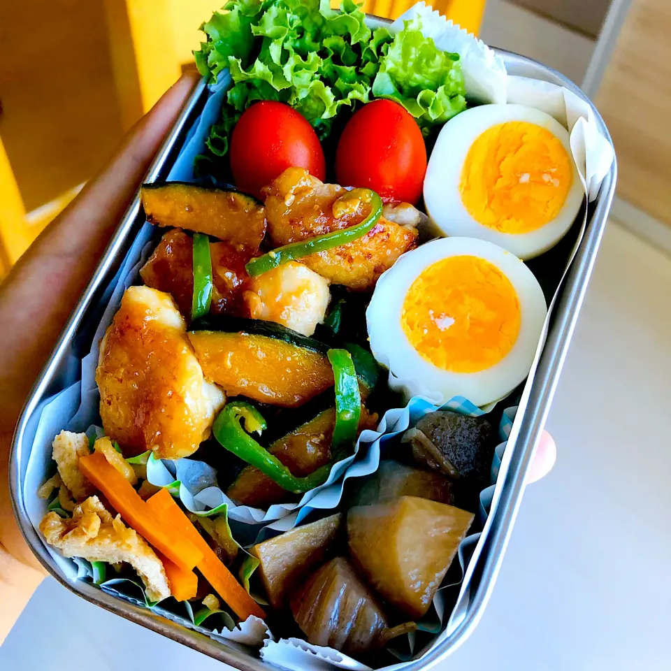 ＊鶏とかぼちゃの味噌バター炒め弁当|つなもんさん