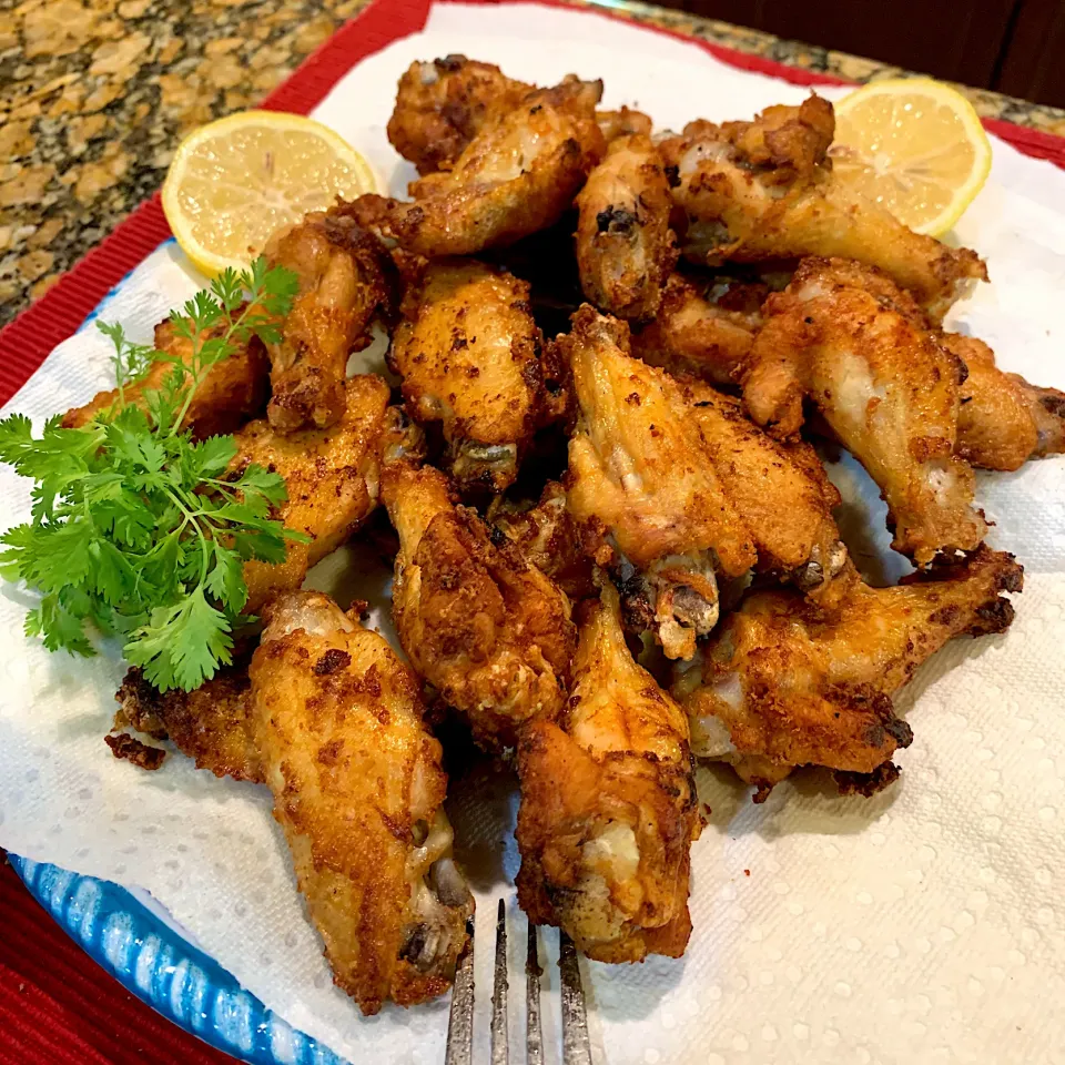 Traditional Chicken Wings 😋|Alma's Home Kitchenさん