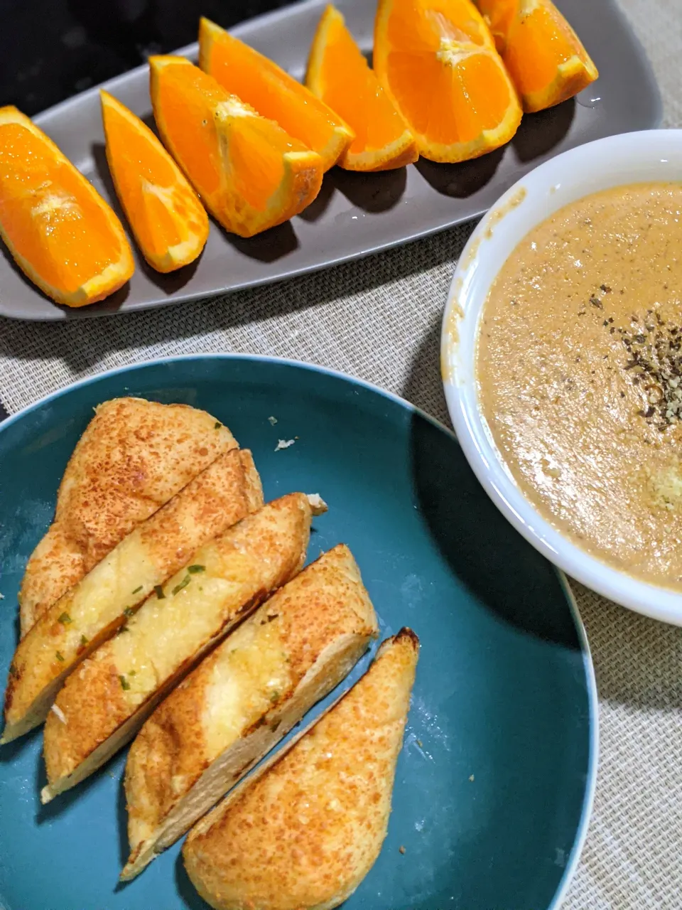 Shitake mushroom with tomato soup.|歆颖さん