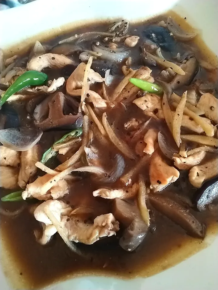 chicken blackpepper and mushroom|lailatul73さん