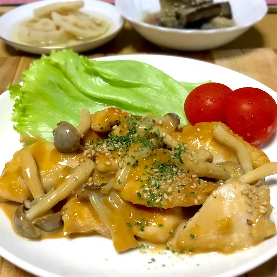 Snapdishの料理写真:ふんわり🧡むね肉🧡【kattyanneru】オイマヨしめじチキン|みずはらさん