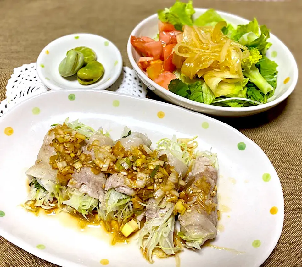 豚肉キャベツ巻ポン酢ダレ
　🧅サラダ🥗
　そら豆|eiyadeさん