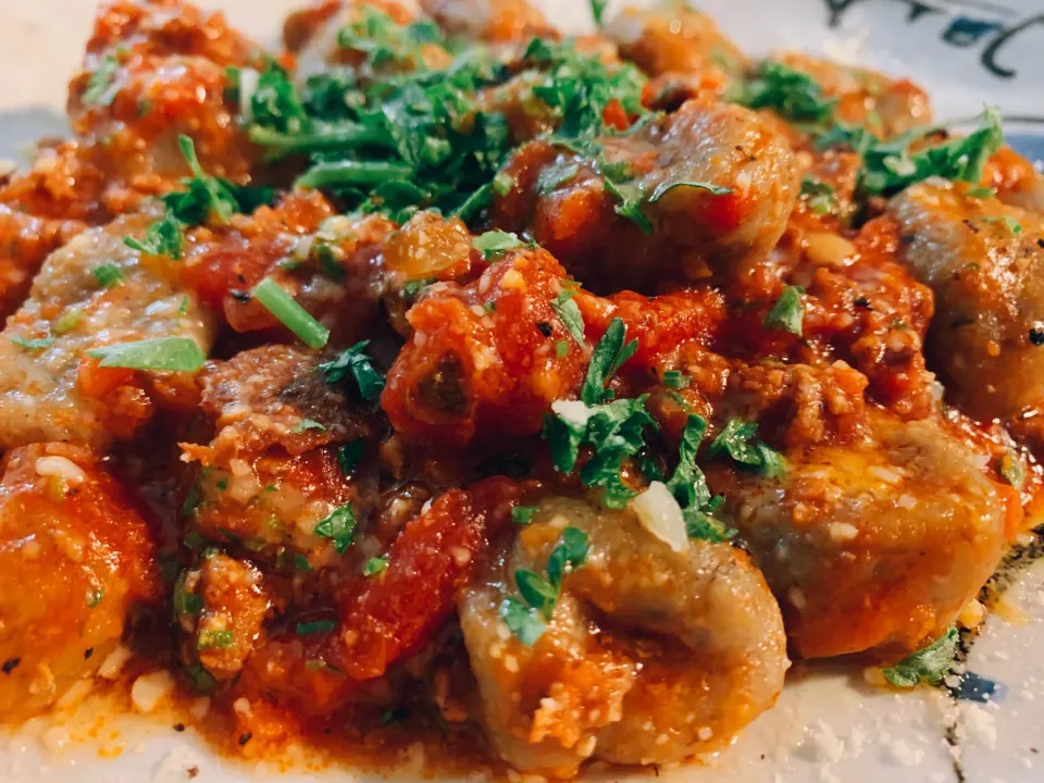 Mushroom Gnocchi, Bolognese Sauce (きのこのニョッキ、ボロネーズソース)|Masa, The Cooking Husbandさん