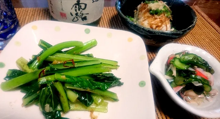 小松菜のペペロンチーノ🌱
  カニかまときゅうりの酢の物
  冷奴|びせんさん