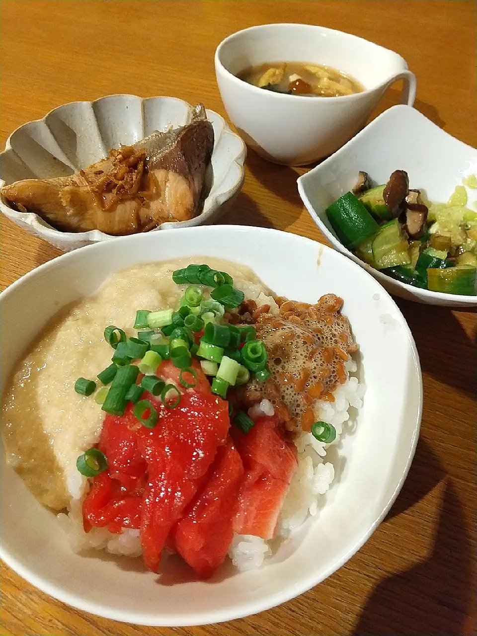 好きなものだけの夕食|まきごろうさん