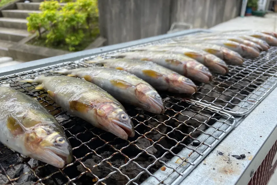 Snapdishの料理写真:BBQで子持ち鮎の塩焼き|tay___75さん