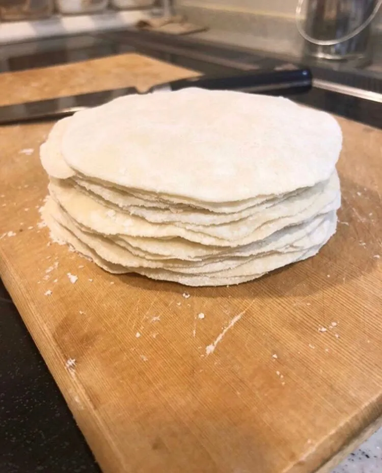 皮から手作り餃子（写真7）|ガク魁‼︎男飯さん