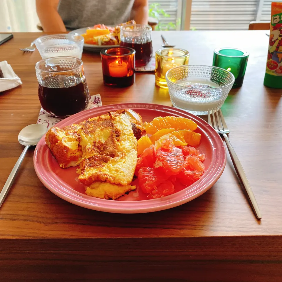 フレンチトーストとモリモリフルーツで日曜日の朝ごパン|gintanさん