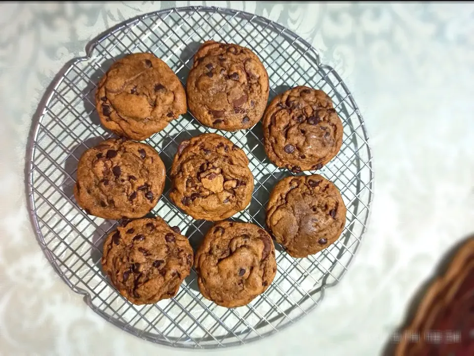 Snapdishの料理写真:Soft & Chewy Cookies|siAdeMさん