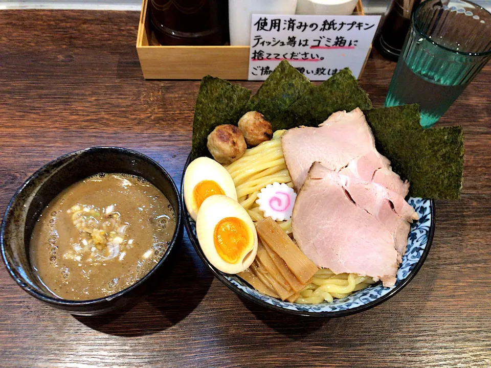 Snapdishの料理写真:濃厚鶏豚骨魚介 特製つけ麺(中盛り)@麺処はなぶさ|morimi32さん