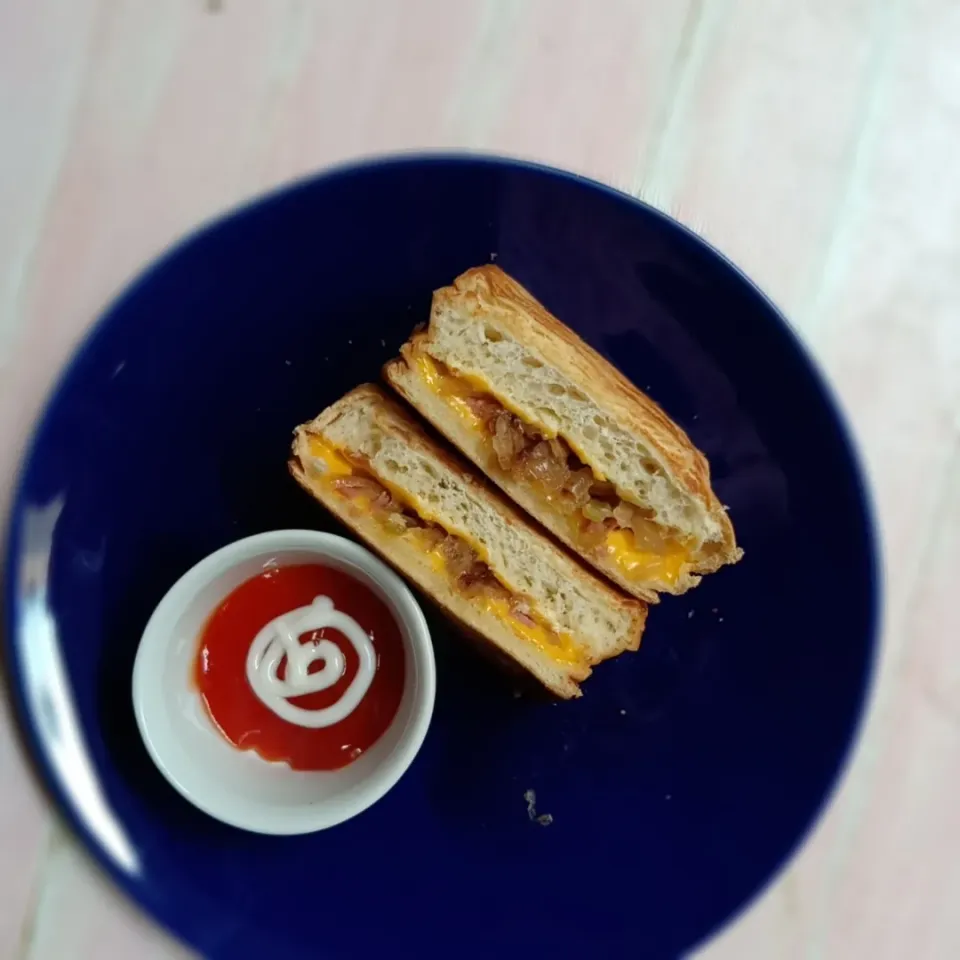 Grilled smoked beef and cheese|MamaBeeさん