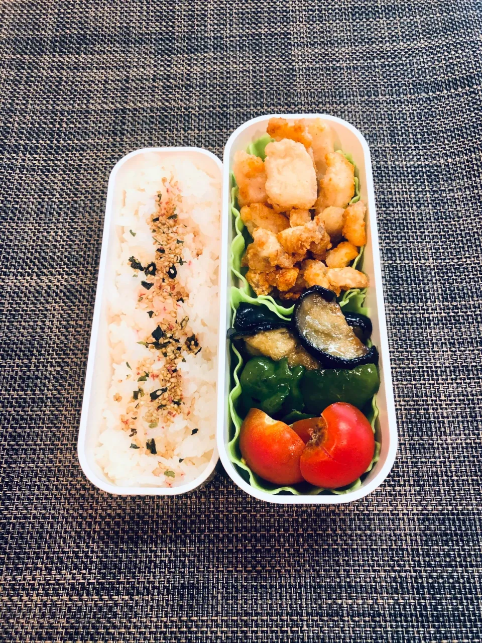 本日の女子中学生弁当→鳥軟骨塩焼き、ナスの甘辛焼き、ピーマン塩炒め|Taja & Mayさん