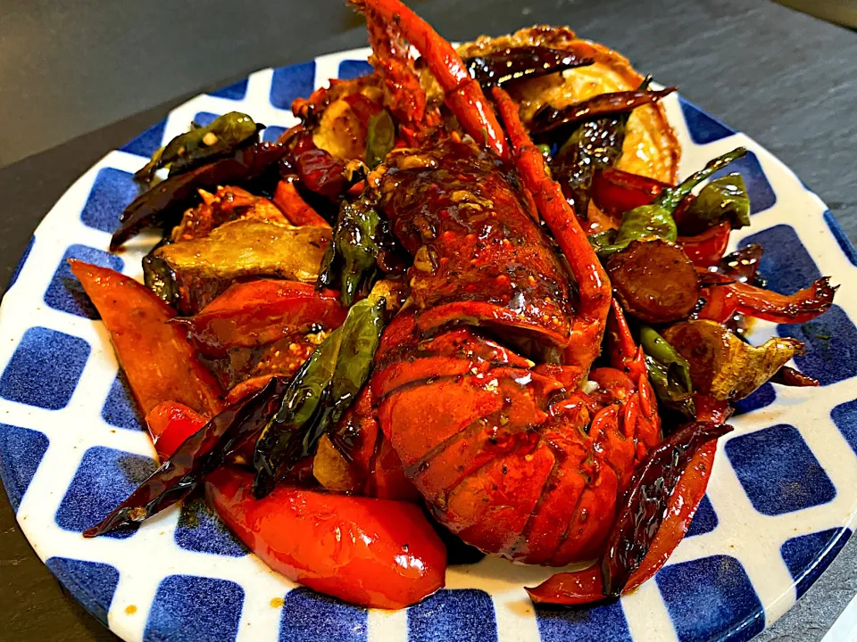 Chili-Lobsters in oyster sauce|Laarni Nabongさん