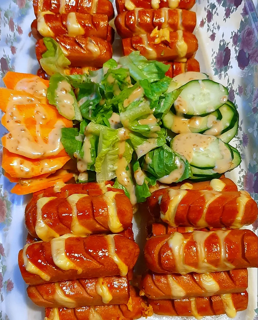 cheese sausages salads|ģřãçîöůşさん