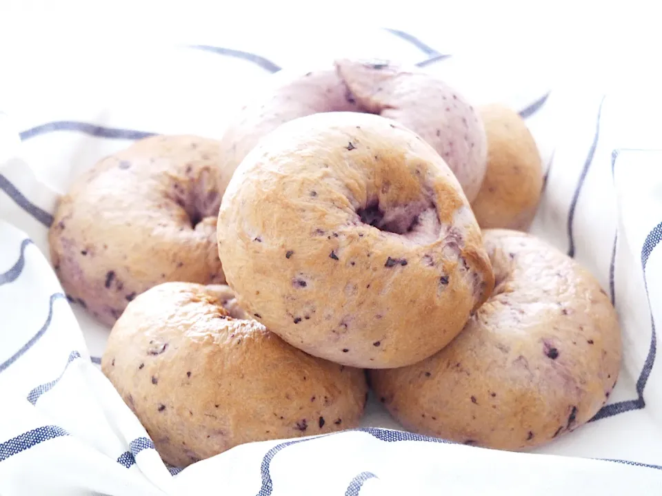 Blueberry cream cheese bagels 🥯|Misstyさん