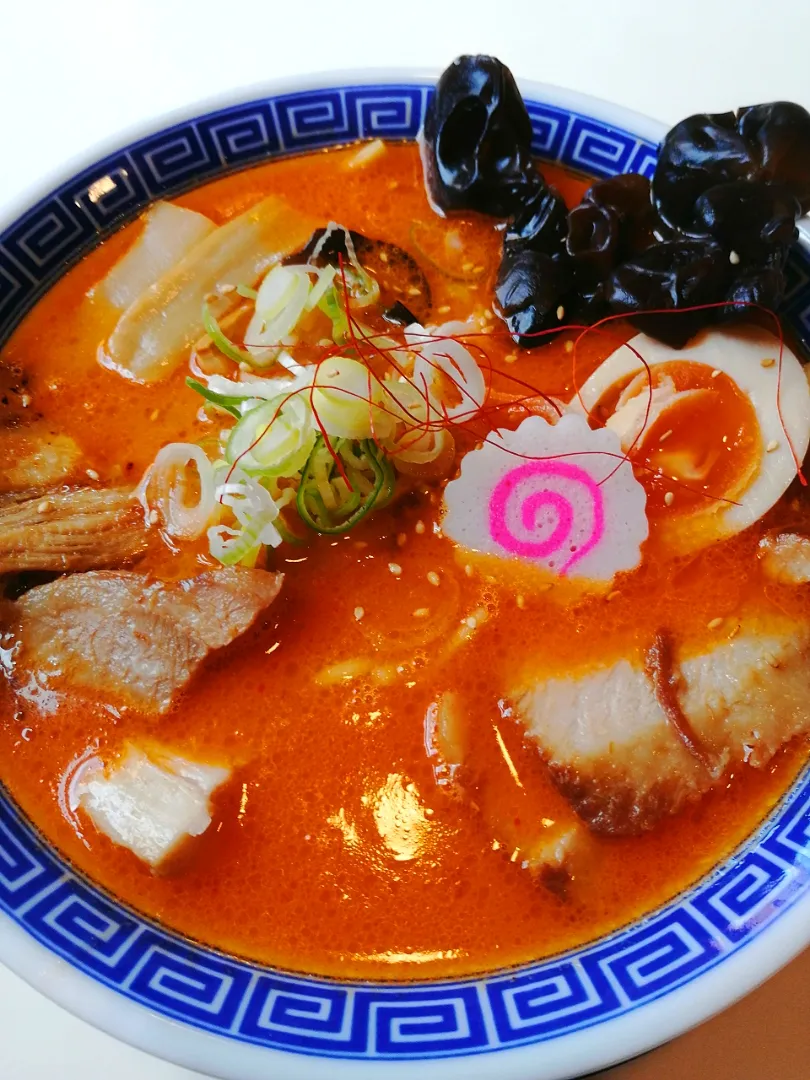 Snapdishの料理写真:辛みそラーメン|ゆずあんずさん