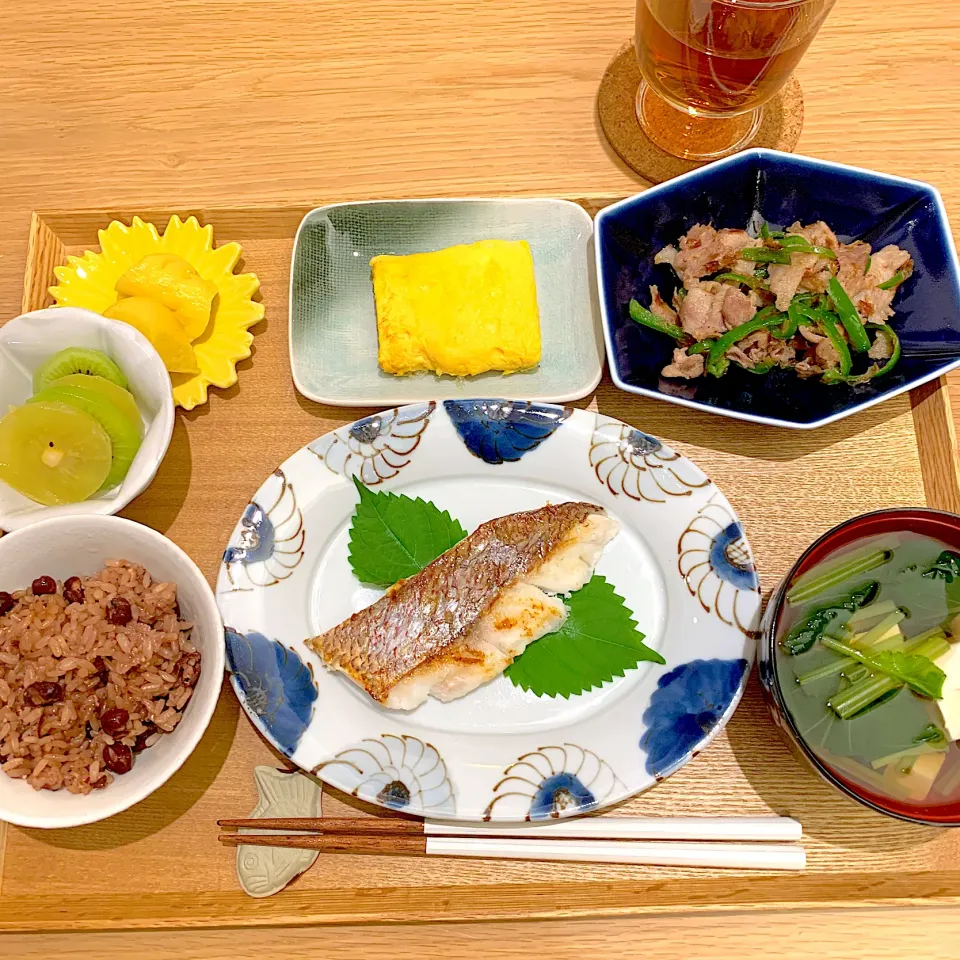 Snapdishの料理写真:鯛の塩焼き|tooonさん