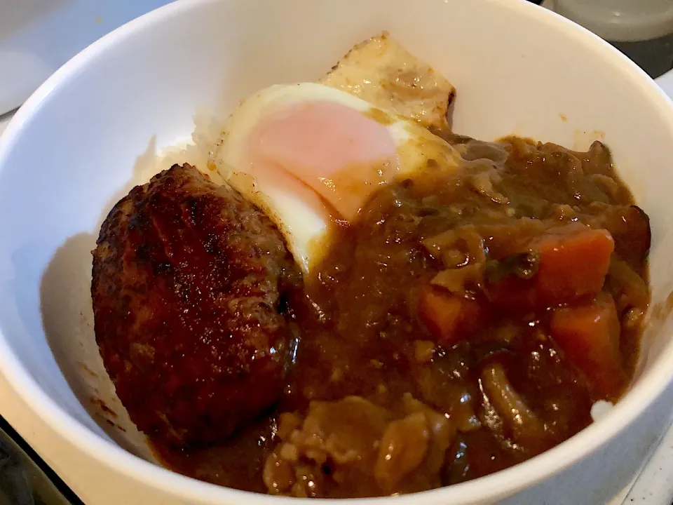 カレーロコモコ丼(しめじ入り)|まつむらさん