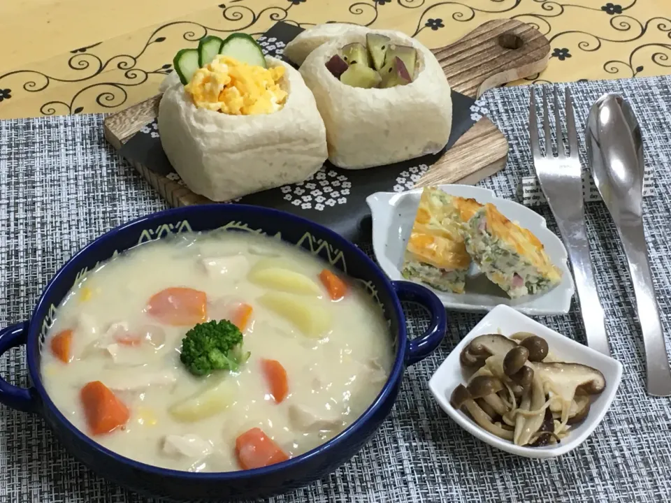 Snapdishの料理写真:キューブパン～夕飯|チムニーさん