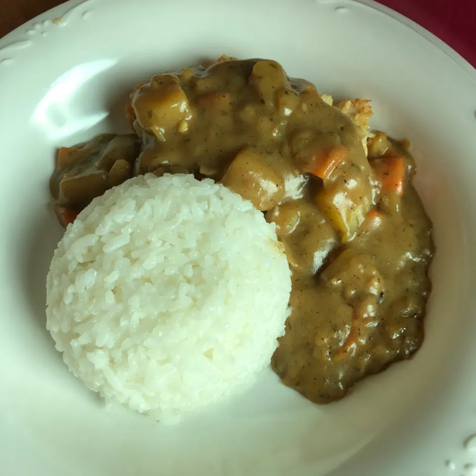 Snapdishの料理写真:Chicken Cury 🍛🍛|adilahselvyahさん