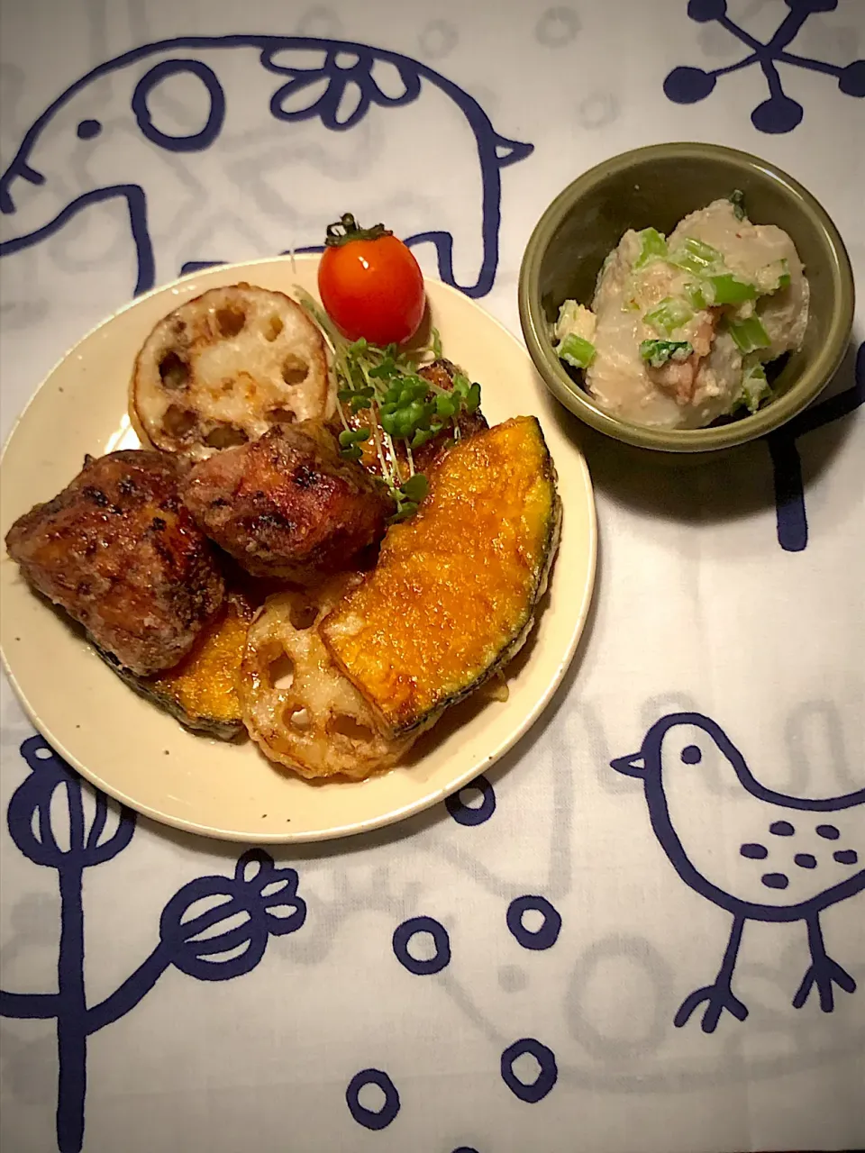 Snapdishの料理写真:りまこヒメェ〜🐐💨根菜と鮭のマーマレードソース🍊お誕生日おめでとう🎉✨👏😆🎶|ボンバーさん