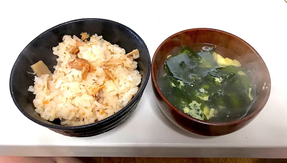 タケノコご飯とわかめスープ|くみっちょさん