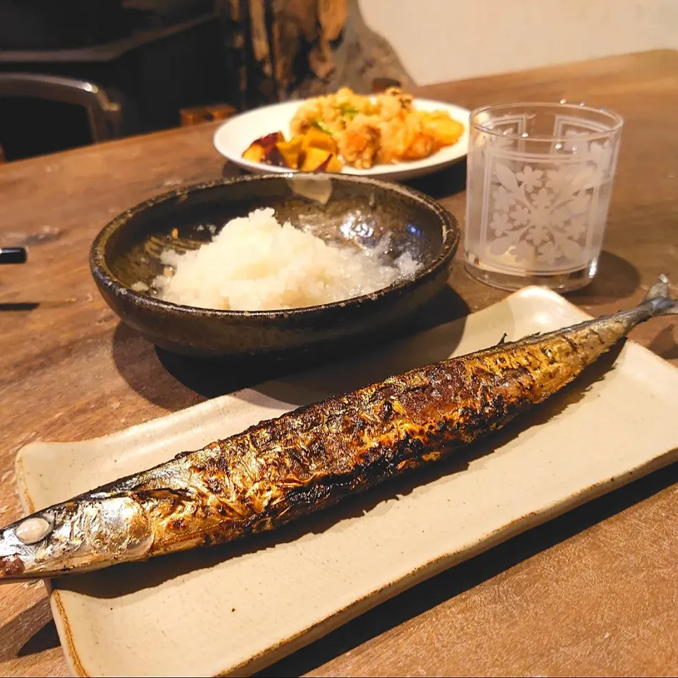 Snapdishの料理写真:秋刀魚焼き～|mamaね～ねさん