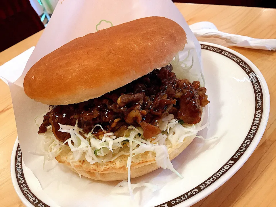 コメ牛バーガー🍔🐂😋|アライさんさん