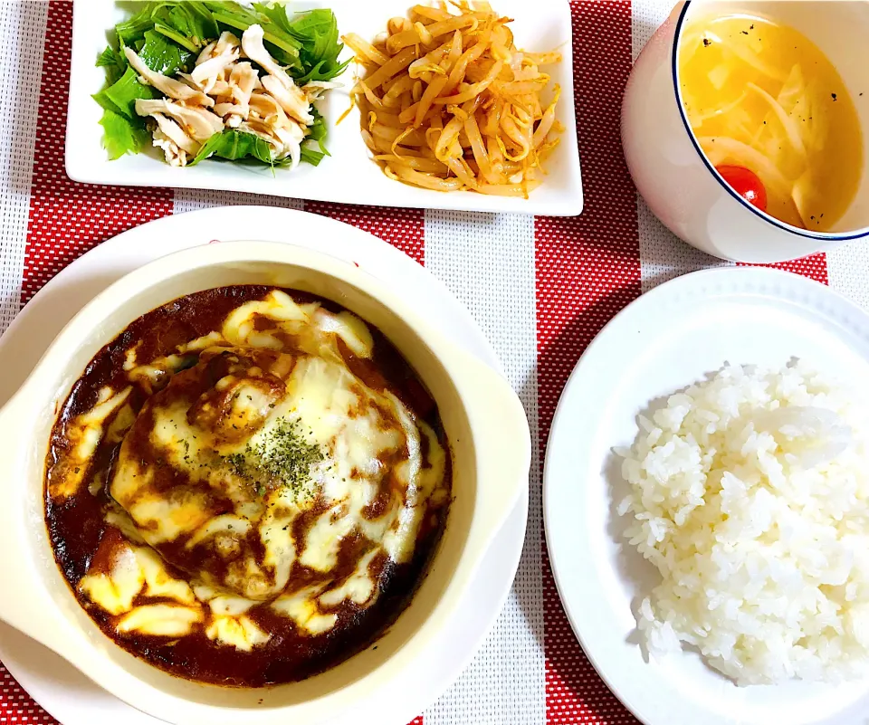 Snapdishの料理写真:チーズハンバーグカレー　その他もろもろ|飛鳥さん