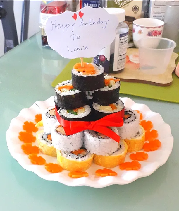 sushi special for my bf Happy birthday to you|Tari Kitchenさん