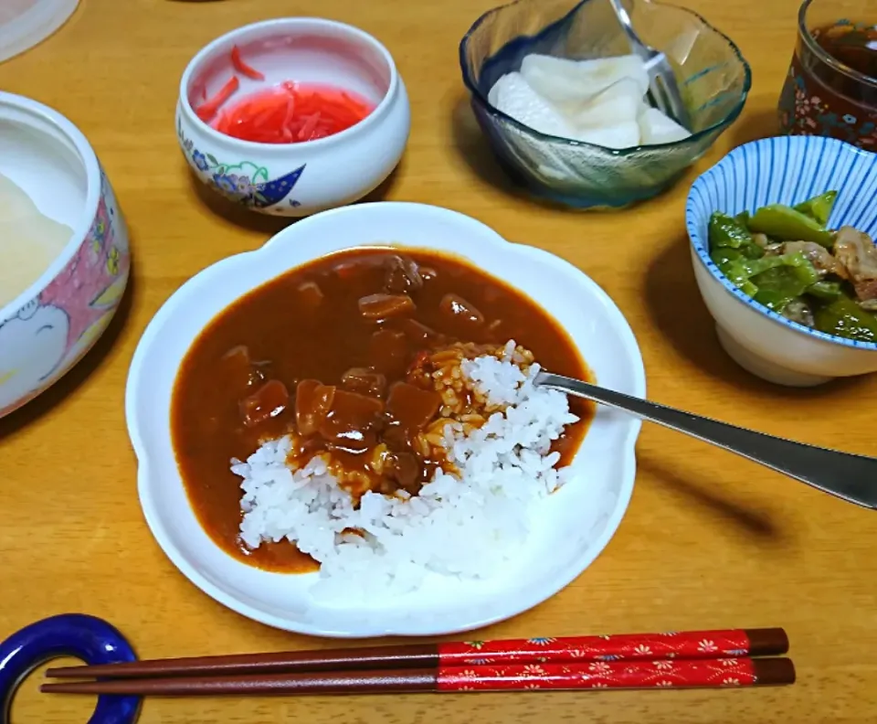 お昼はカレーライス🍛|しまだ ちえこさん