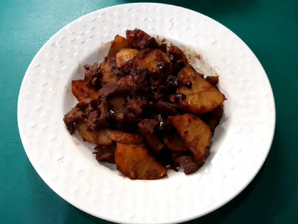 beef sweet potatoes|Neng Ikhaさん