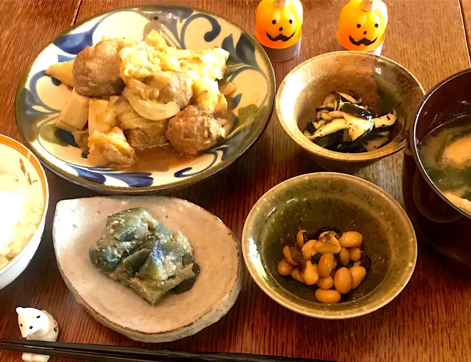 Snapdishの料理写真:晩ごはん#肉団子の中華煮込み|小松菜さん