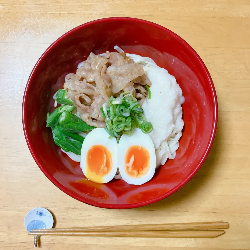 豚肉とろ玉ぶっかけうどん🥚|ちゃみこさん