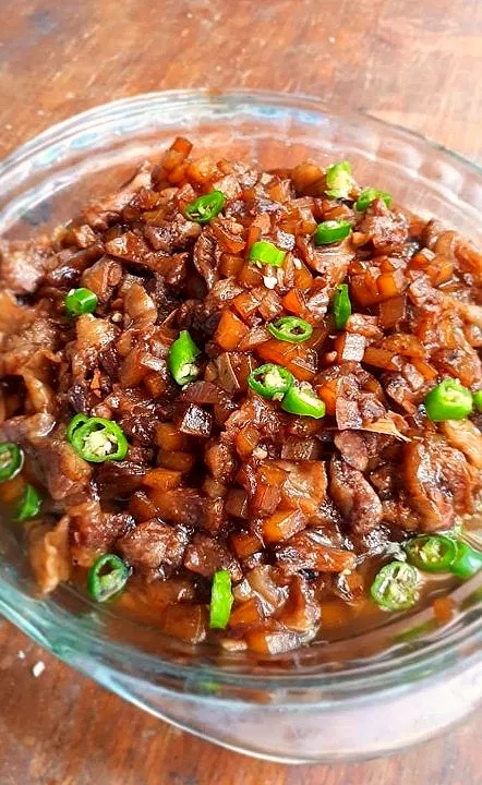 Chicharon bulaklak stir fry|Lynne Villavito Bobierさん