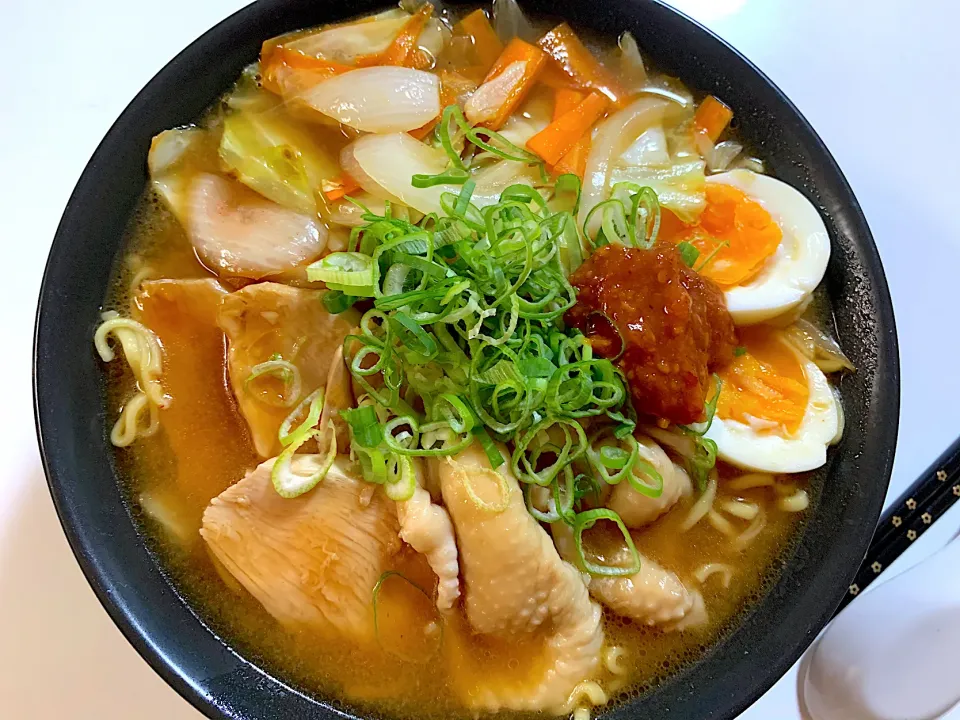 辛味噌鶏ハムラーメン|ゆりえさん