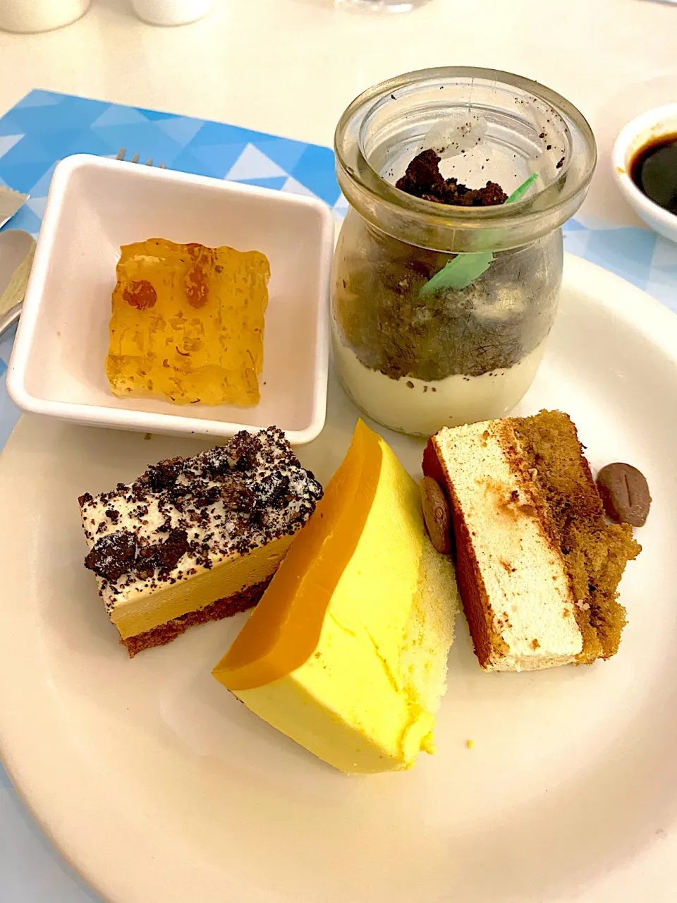 Assorted dessert|skyblueさん