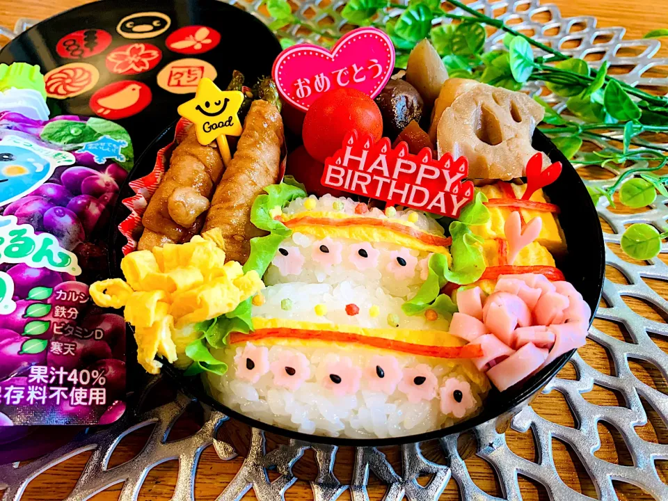 娘のお弁当🎂happy birthday|いちごさん