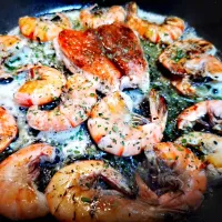 HomeMade Buttered Salmon & Shrimp|Food is Happinessさん