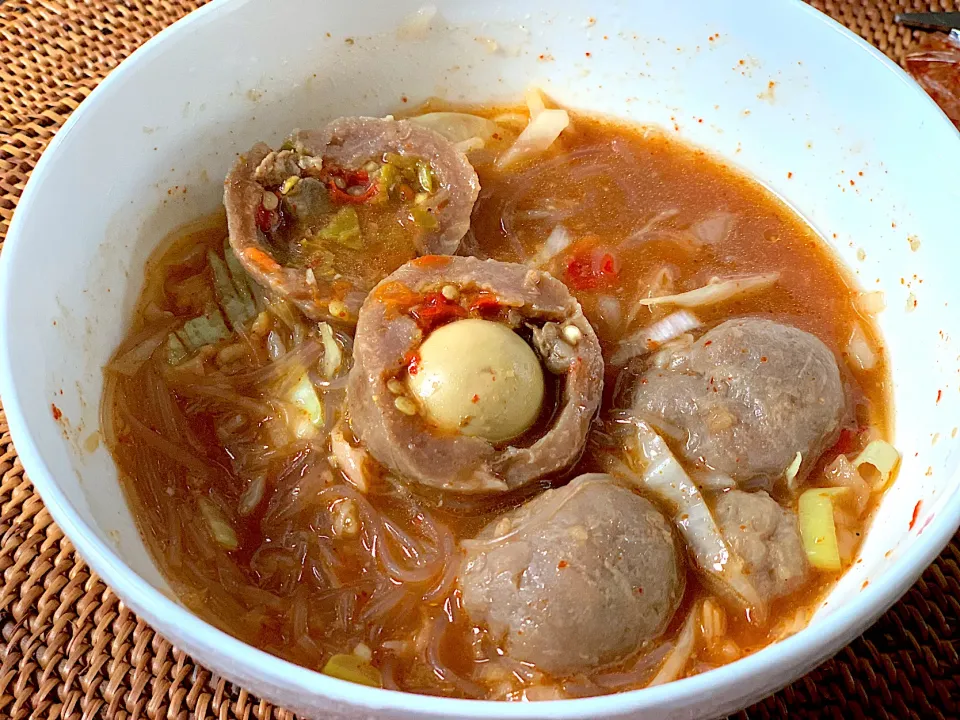 Bakso telor mercon|yeni kartikasariさん