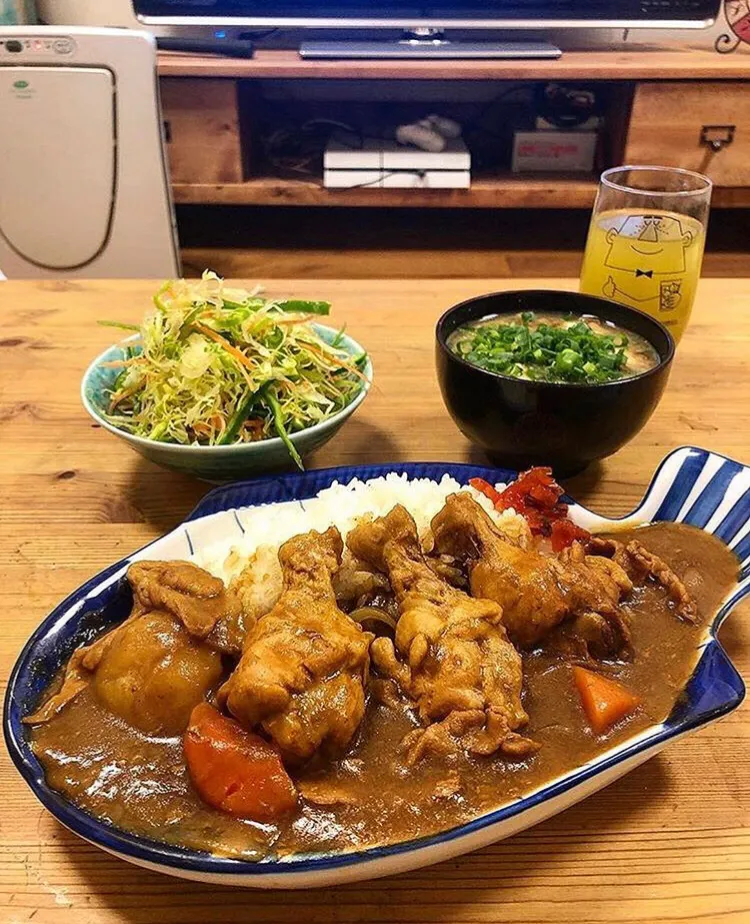 金曜日はカレーの日🍛ポークチキンカレー|ガク魁‼︎男飯さん