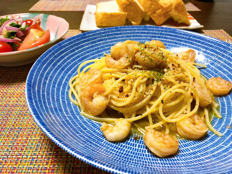 Snapdishの料理写真:The baked shrimp pasta🍝|Makigelinaさん