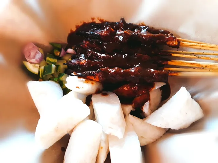 Sate Ayam "Pondok Ombai"|Amrina Dwi Maulinaさん