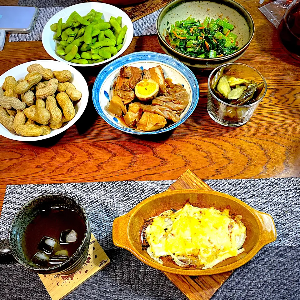 真鯛のマヨチーズ焼き、煮豚の煮直し、茹で生落花生、枝豆|yakinasuさん