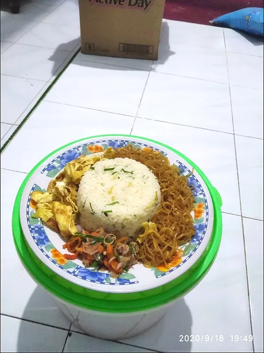 Nasi Daun Jeruk Sambal Matah|abcdefghijkl_nopqrstuvwxyzさん