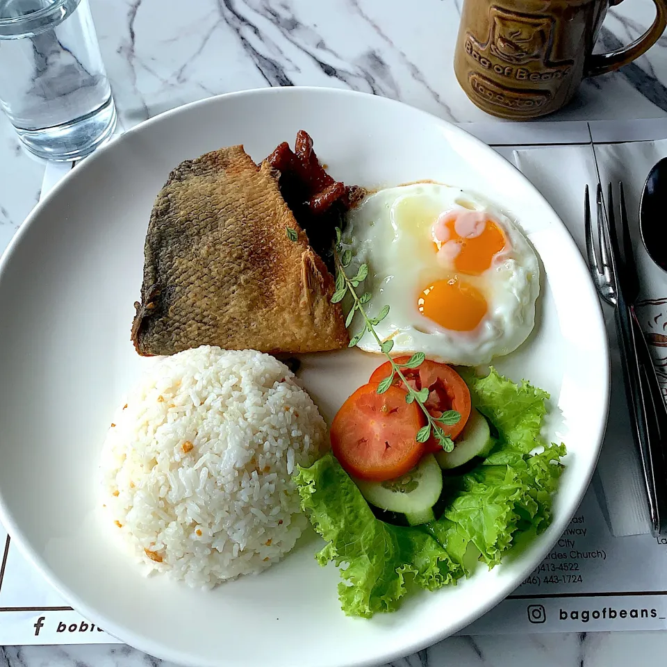 Bangus combo breakfast|Annieさん