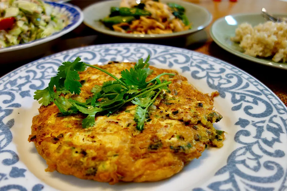 タイ風オムレツ(カイチャオムーサップ)！|バジル🌿さん