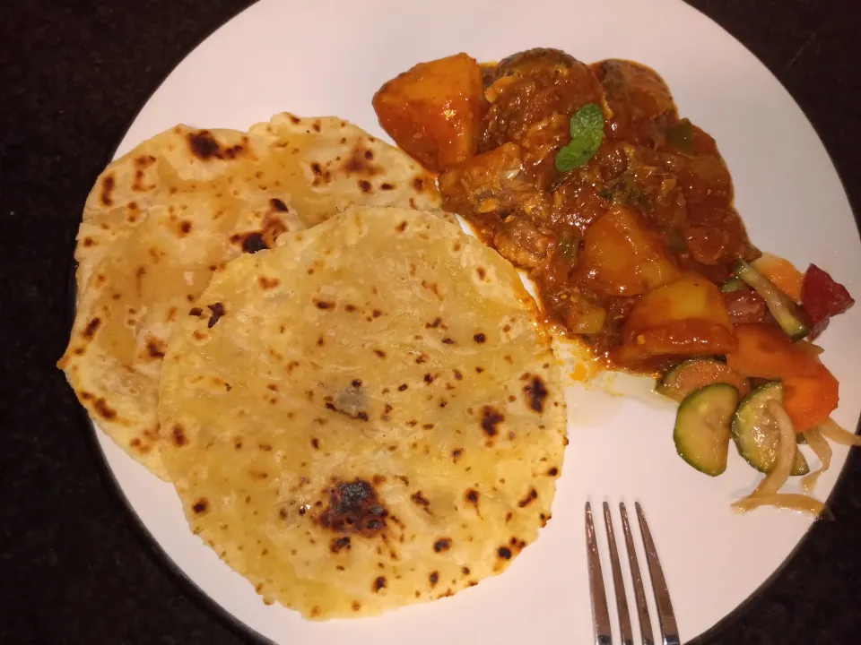 rotti n fish curry Joburg style|Natalie Theronさん